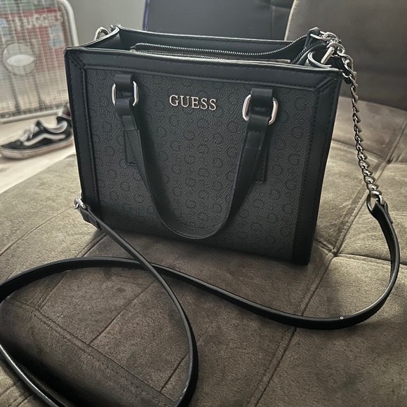 Guess shoulder bag - Picture 1 of 2